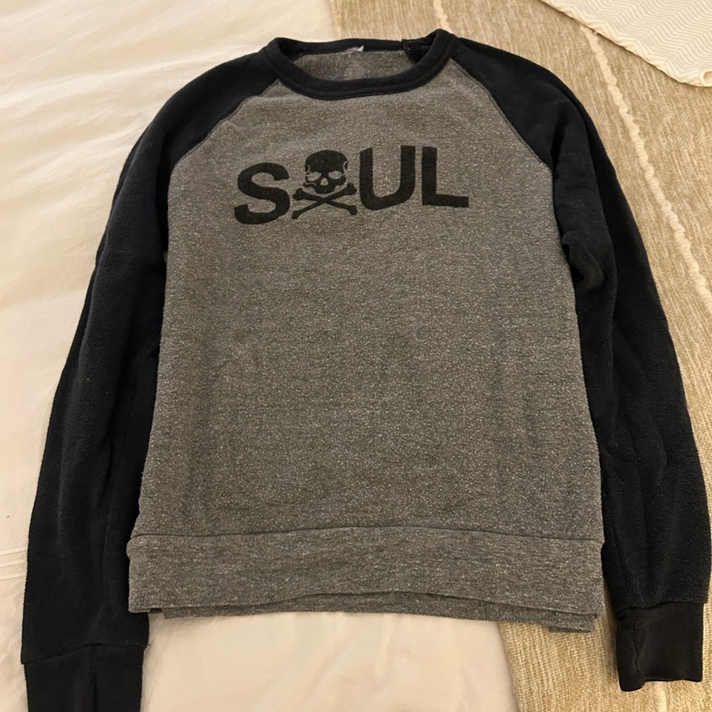 Soulcycle sweatshirt style no longer made! So comfy!